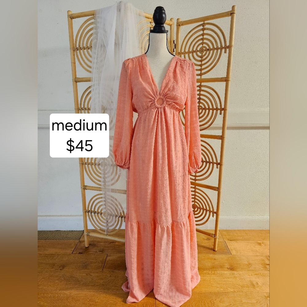 Beautiful Pink Lily Maxi Dress